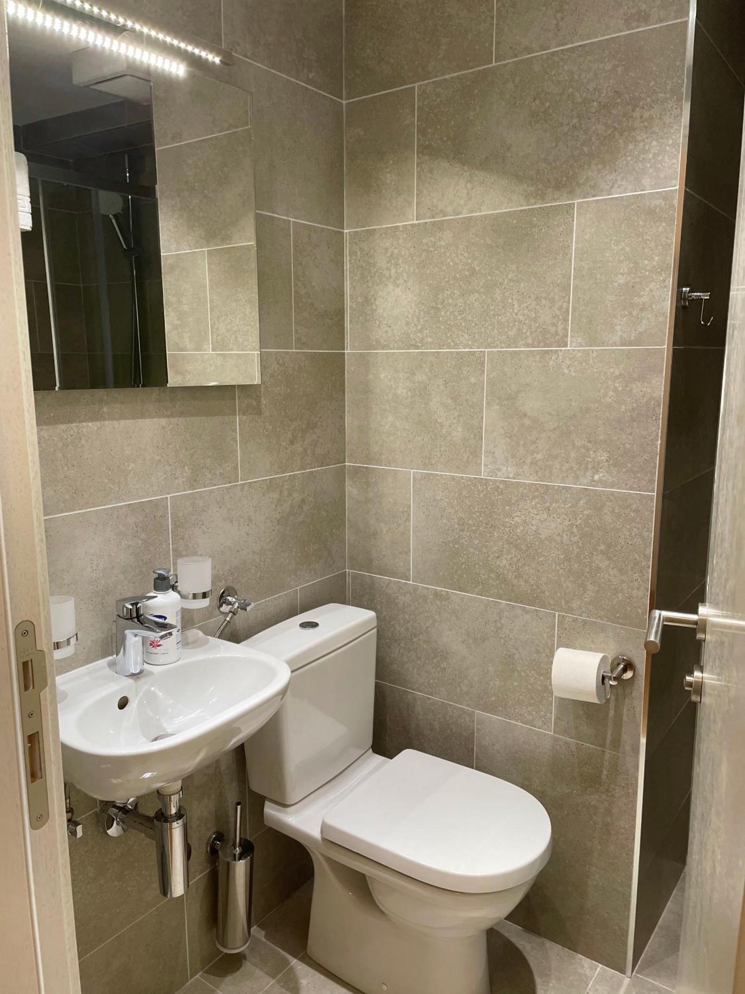 Luxury Seaside Apartments Budva Ngoại thất bức ảnh