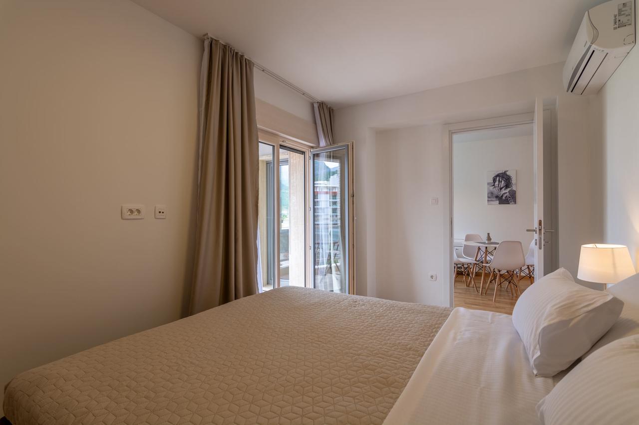Luxury Seaside Apartments Budva Ngoại thất bức ảnh