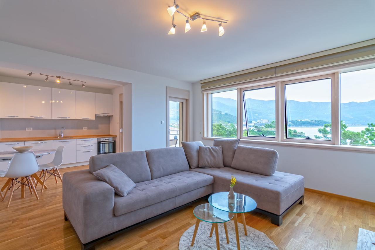 Luxury Seaside Apartments Budva Ngoại thất bức ảnh