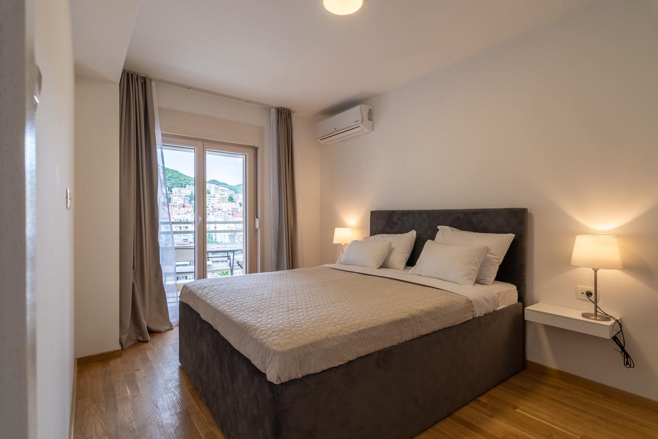 Luxury Seaside Apartments Budva Ngoại thất bức ảnh